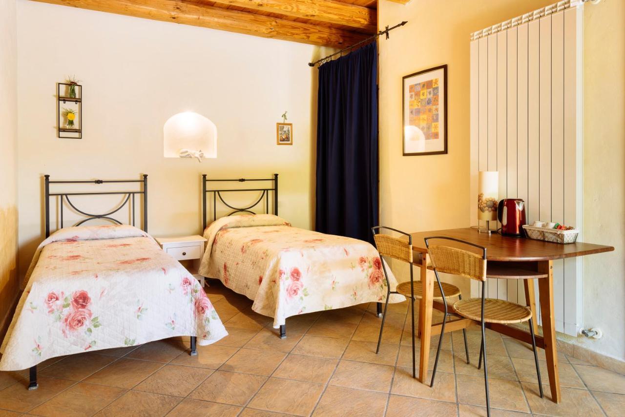 Hotel Il Fiorile Borghetto Di Borbera Exterior foto