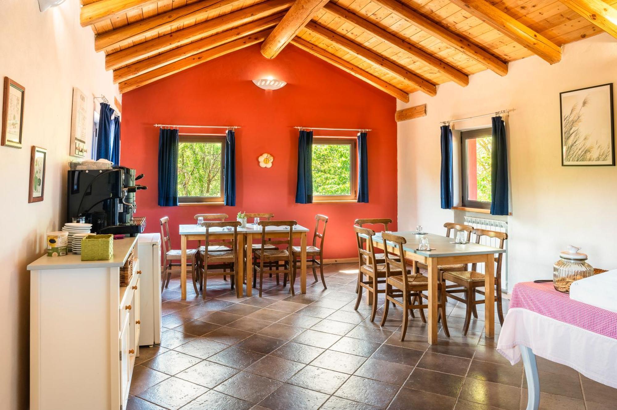Hotel Il Fiorile Borghetto Di Borbera Exterior foto